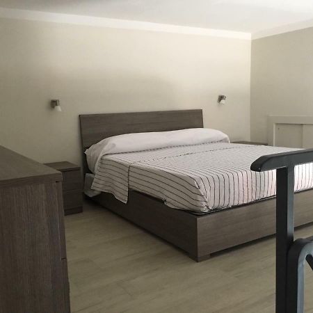 ヴィーコ・エクエンセCasa Giuliettaアパートメント エクステリア 写真